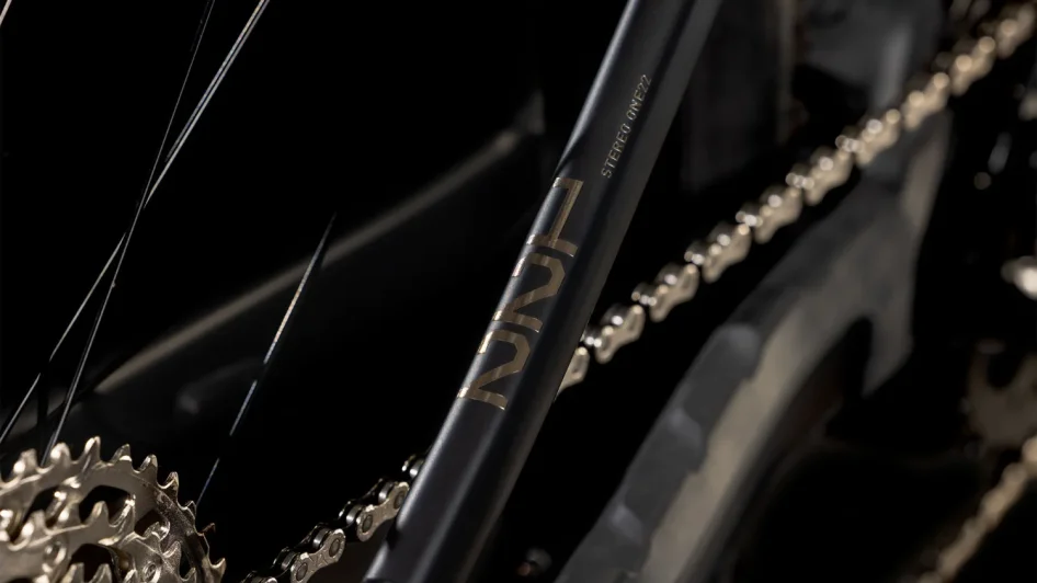 CUBE STEREO HYBRID ONE22 SLX BLACKLINE 2025