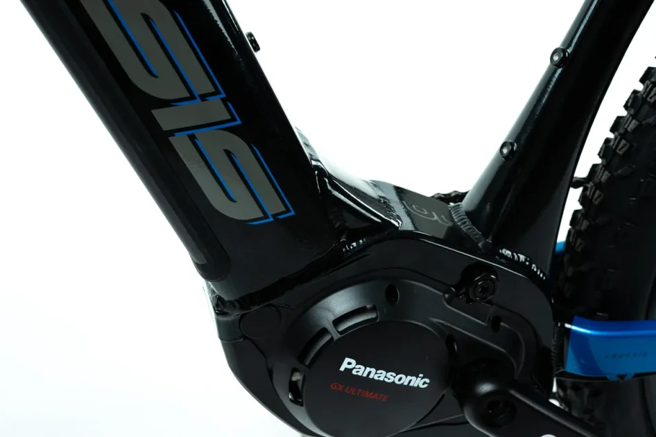 CRUSSIS E-ATLAND 10.9-M 2024