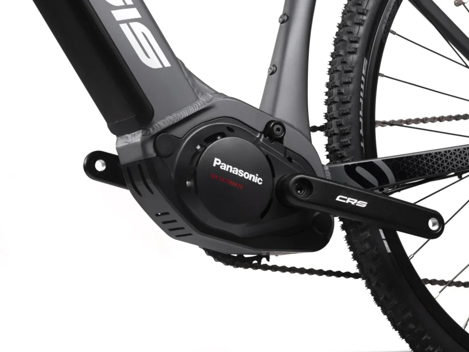 CRUSSIS ONE-CROSS 9.10 720 WH 2025 - Velikost rámu: 20" (výška 180 - 190 cm)