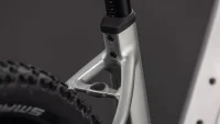 Elektrokolo CUBE REACTION HYBRID ONE 800 EASY ENTRY SLEEKGREY´N´PRISM 2026 detail rámu