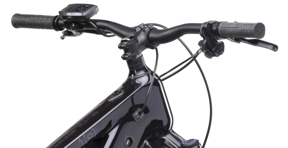 CRUSSIS E-GUERA 10.10 900 WH 2025 - Velikost rámu: 17" (výška 165 - 178 cm)