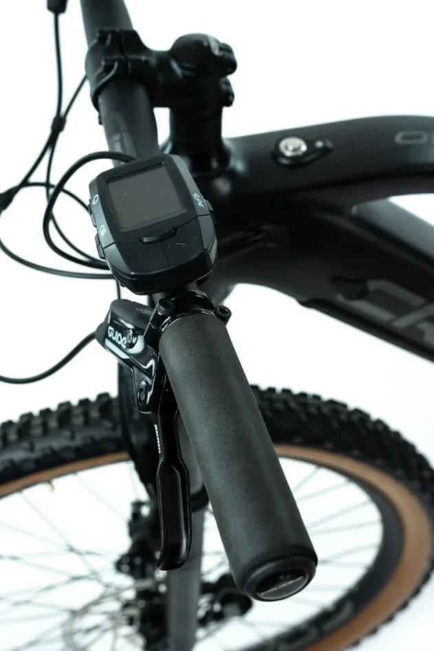 CRUSSIS ONE-GUERA 10.9-M 2024