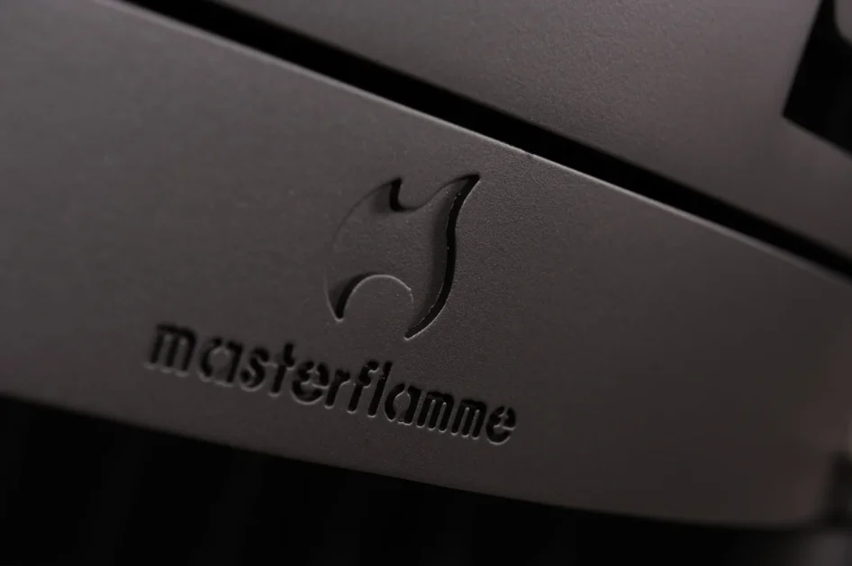 Krbová plechová kamna HS FLAMINGO MASTERFLAMME GRANDE II logo