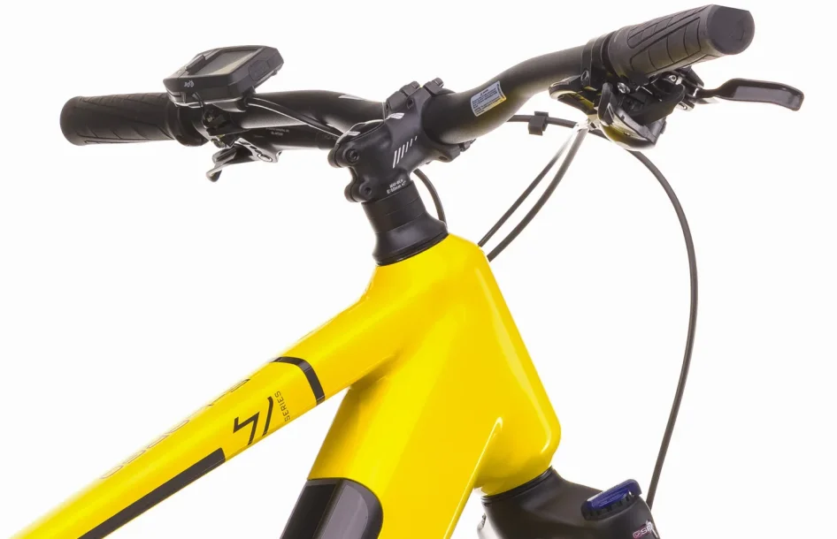 Elektrokolo CRUSSIS E-LARGO 7.11 715 WH 2026 detail řídítek