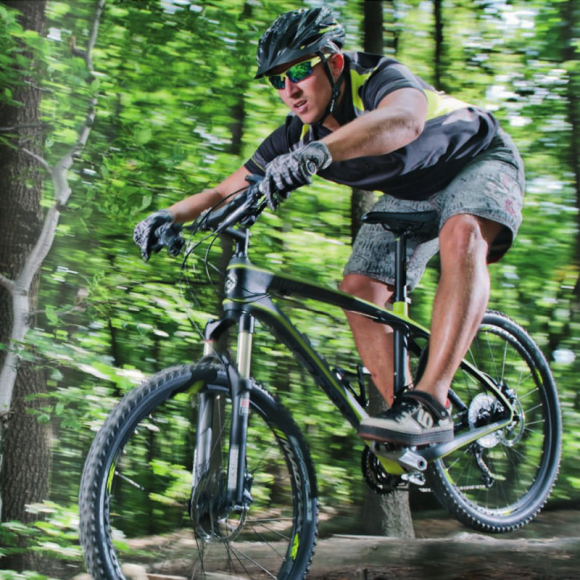 Proč používat rukavice na elektrokole