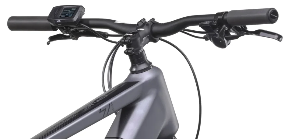 CRUSSIS ONE-LARGO 7.10 900 WH 2025 - Velikost rámu: 22" (výška 185 - 200 cm)
