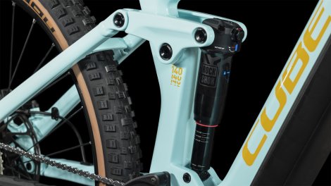 Celoodpružené elektrokolo CUBE STEREO HYBRID 140 HPC RACE 750 DAZZLE N ORANGE