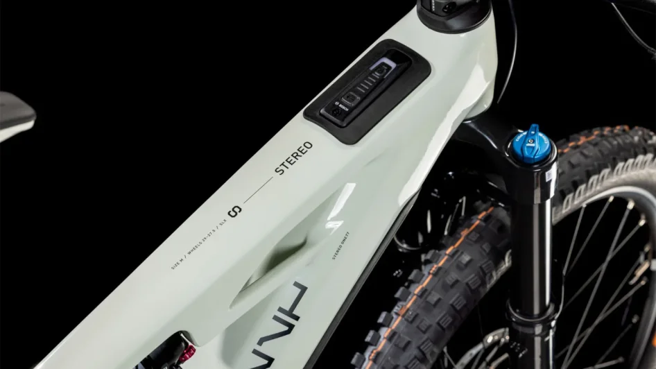 CUBE STEREO HYBRID ONE77 HPC SLX DESERTSTONE´N´BLACK 2025