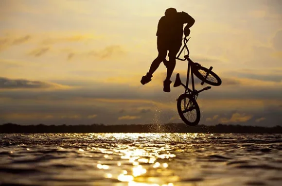 Malá výprava do světa jízdních kol BMX