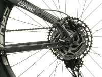 CRUSSIS ONE-LARGO 8.9-L 2024 - Velikost rámu: 22" (výška 185 - 200 cm)