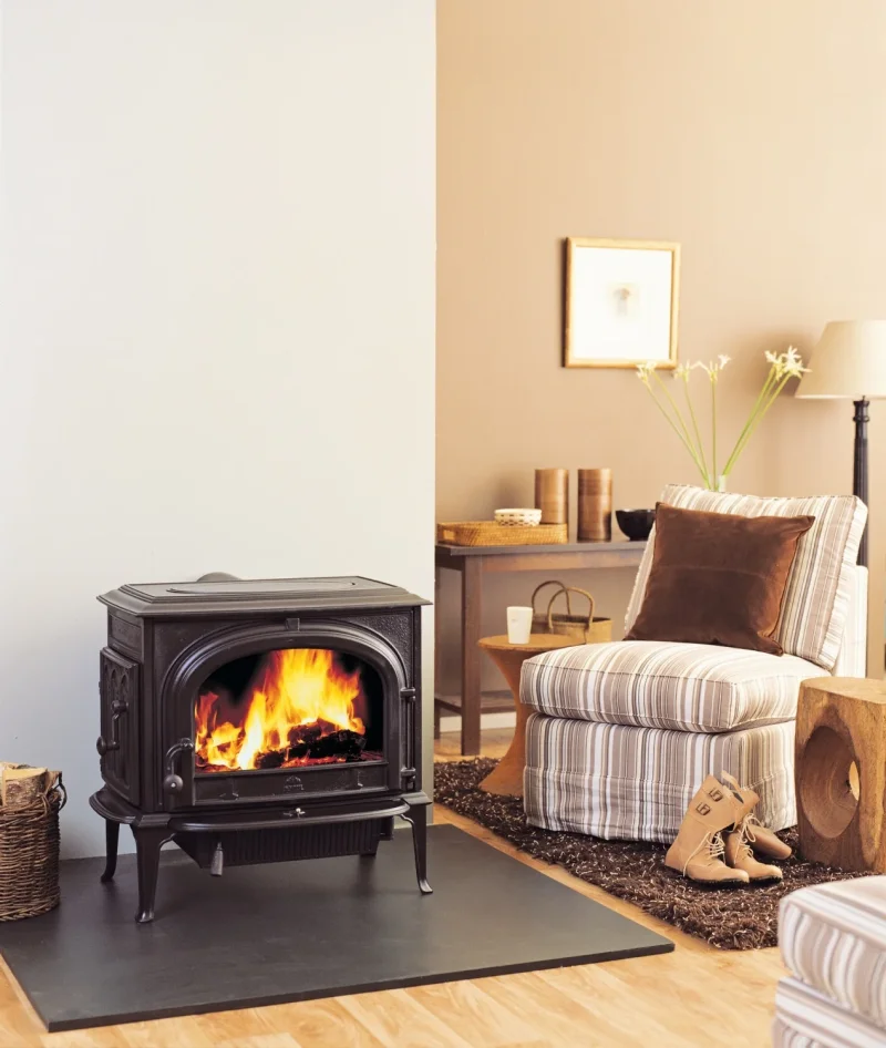 Litinová krbová kamna JOTUL F 500 ECO SE ČERNÝ LAK - v interiéru II