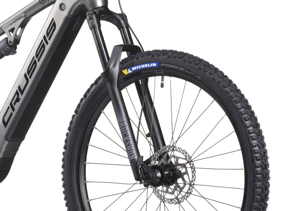 CRUSSIS ONE-FULL 9.10 720 WH 2025 - Velikost rámu: 15" (výška 155 - 165 cm)