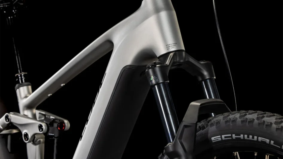 CUBE STEREO HYBRID ONE22 RACE SILVER´N´BLACK 2025