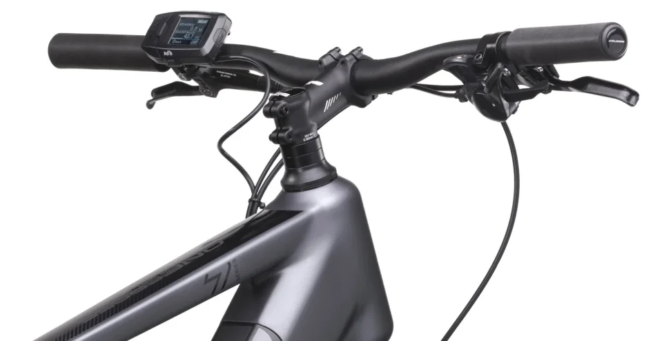 CRUSSIS ONE-CROSS 7.10 720 WH 2025 - Velikost rámu: 20" (výška 180 - 190 cm)