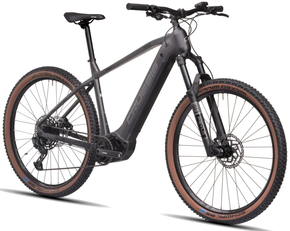 CRUSSIS ONE-LARGO 10.10 720 WH 2025 - Velikost rámu: 20" (výška 180 - 190 cm)