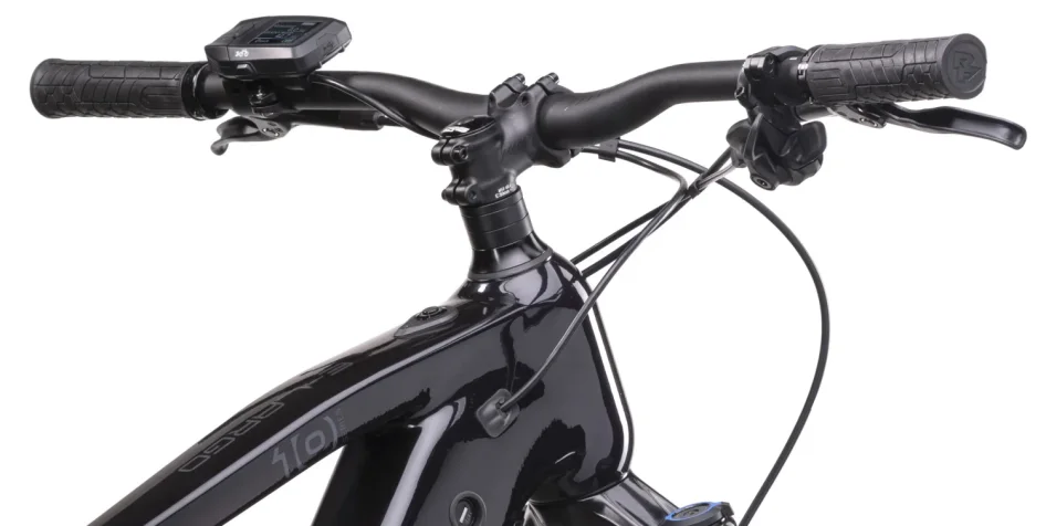 CRUSSIS E-LARGO 10.10 900 WH 2025 - Velikost rámu: 18" (výška 170 - 180 cm)