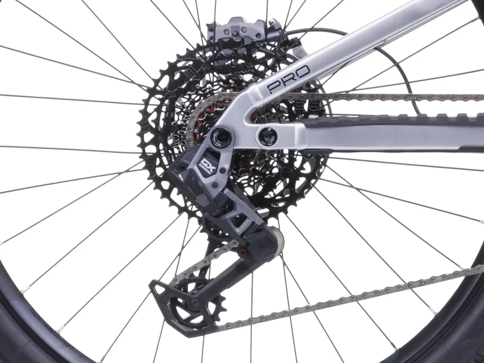 Celoopdružené elektrokolo CRUSSIS E-FULL 10.11-PRO 715 WH 2026 detail přehazovačky