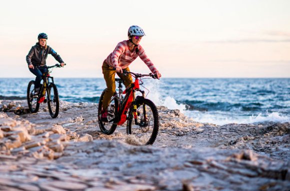 Tipy pro pohodlnou a bezpečnou jízdu v podzimním dešti - 1. část