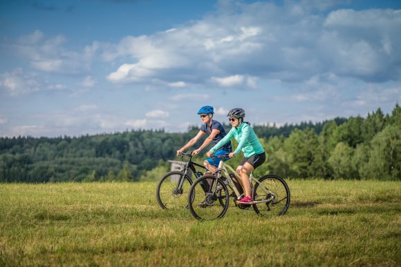 Jak funguje asistence elektrokola? Motor pomáhá, ale šlapat musíte