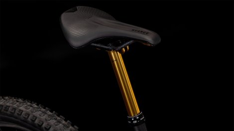 Celoodpružené elektrokolo CUBE AMS HYBRID ONE44 C:68X SUPER TM 29 DUSTYOLIVE´N´GOLD 2025