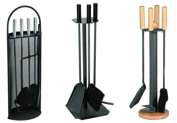 Krbové nářadí zpříjemní obsluhu krbu i jeho zákoutí