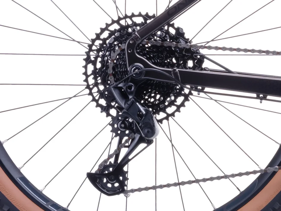 Elektrokolo CRUSSIS ONE-GUERA 9.11 894 WH 2026 detail přehazovačky