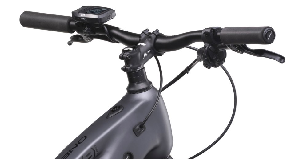 CRUSSIS ONE-CROSS LOW 9.10 720 WH 2025 - Velikost rámu: 18" (výška 170 - 180 cm)