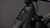 Celoodpružené elektrokolo CUBE STEREO HYBRID ONE44 HPC RACE BLACKLINE 2026 detail displeje