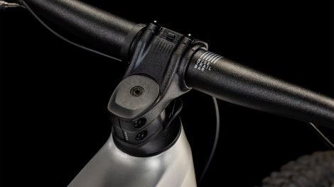 Celoodpružené elektrokolo CUBE STEREO HYBRID ONE22 RACE SILVER´N´BLACK 2025