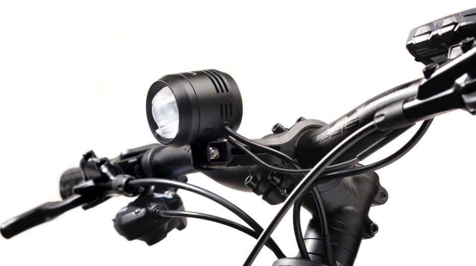 CRUSSIS ONE-COUNTRY 10.10 720 WH 2025