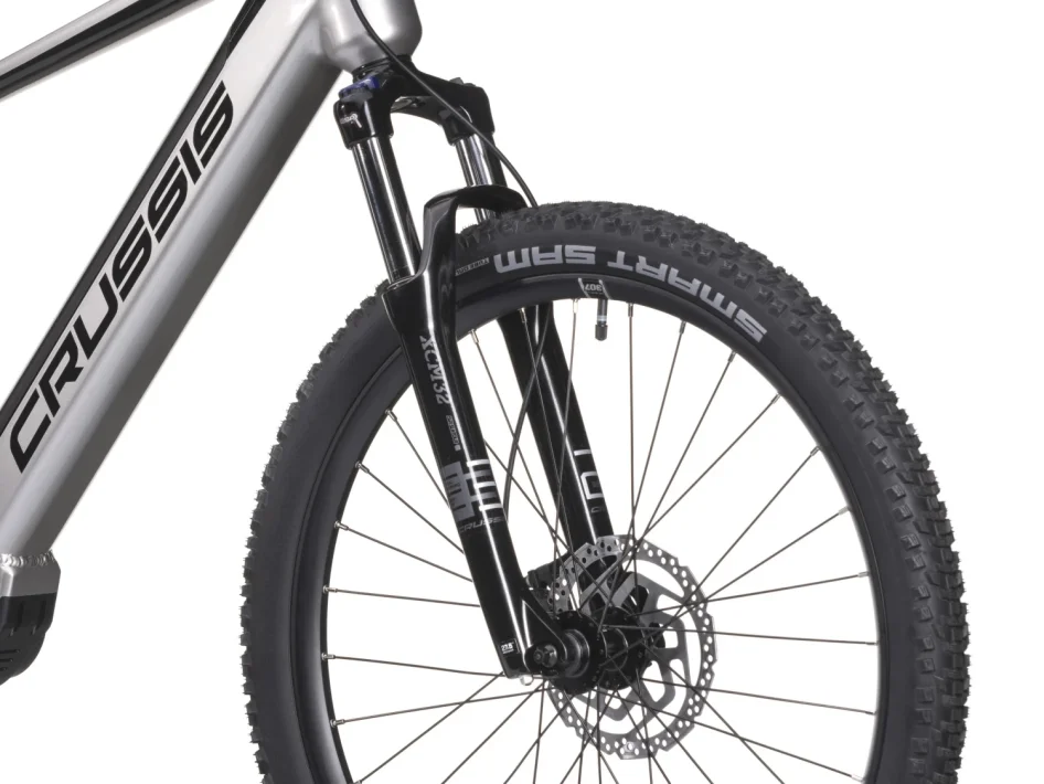 CRUSSIS E-ATLAND 7.10 720 WH 2025