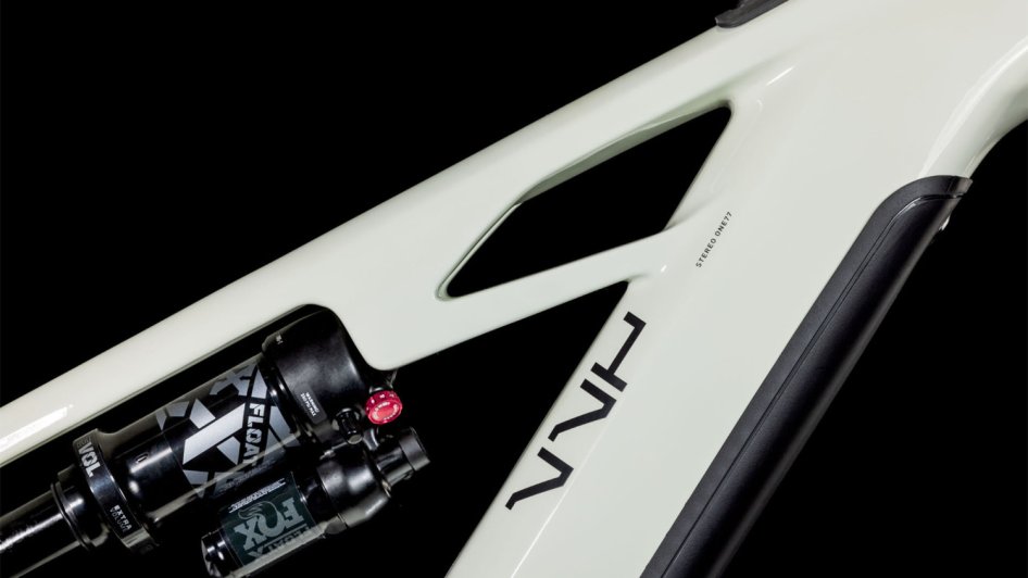 CUBE STEREO HYBRID ONE77 HPC SLX DESERTSTONE´N´BLACK 2025