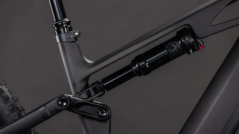 Celoodpružené elektrokolo CUBE STEREO HYBRID ONE44 HPC RACE BLACKLINE 2026 detail tlumiče