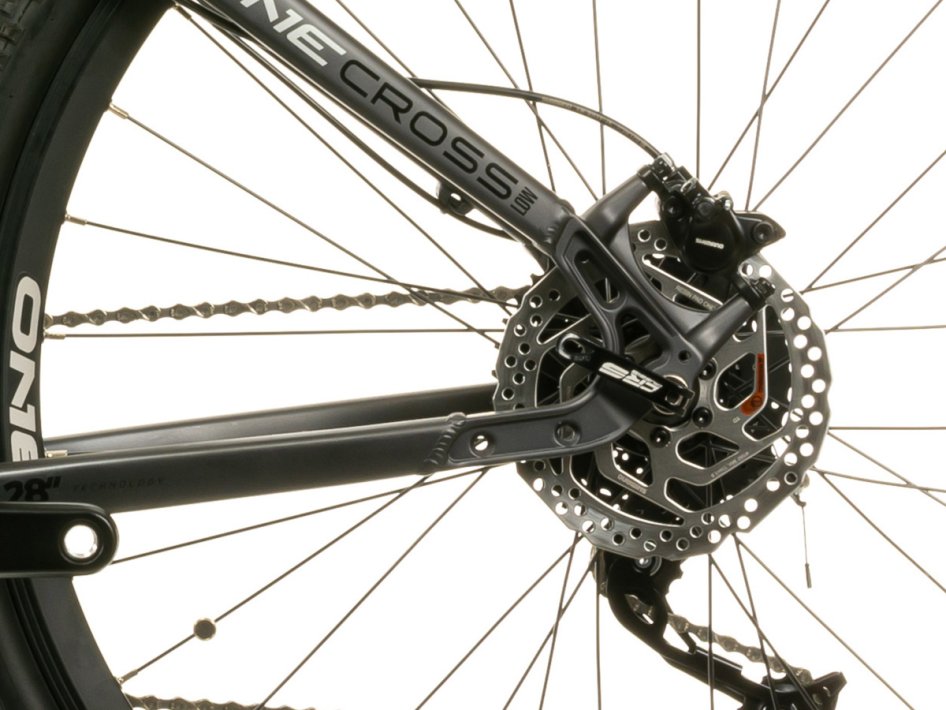 CRUSSIS ONE-CROSS LOW 7.9-M 2024