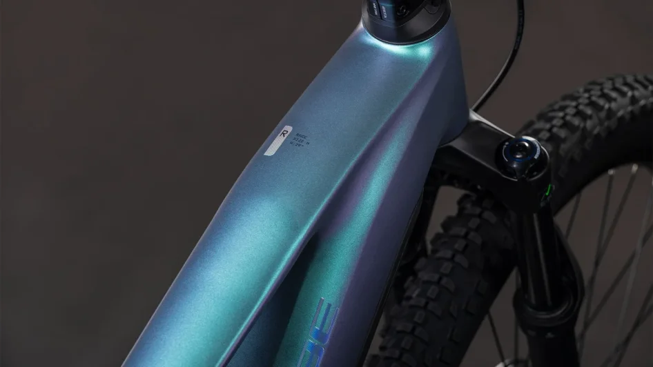 Elektrokolo CUBE REACTION HYBRID RACE POLARLIGHT´N´PRISM 2026 detail
