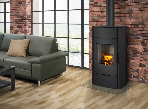 Teplovodní krbová kamna Romotop Espera - ideální teplovodní parťák