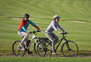 Jízdní kolo versus elektrokolo aneb to bude jízda.....