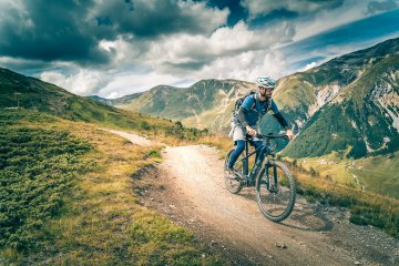 Do terénu, na silnici i cyklostezku. Vyberte si elektrokolo, které zvládne vaše výzvy