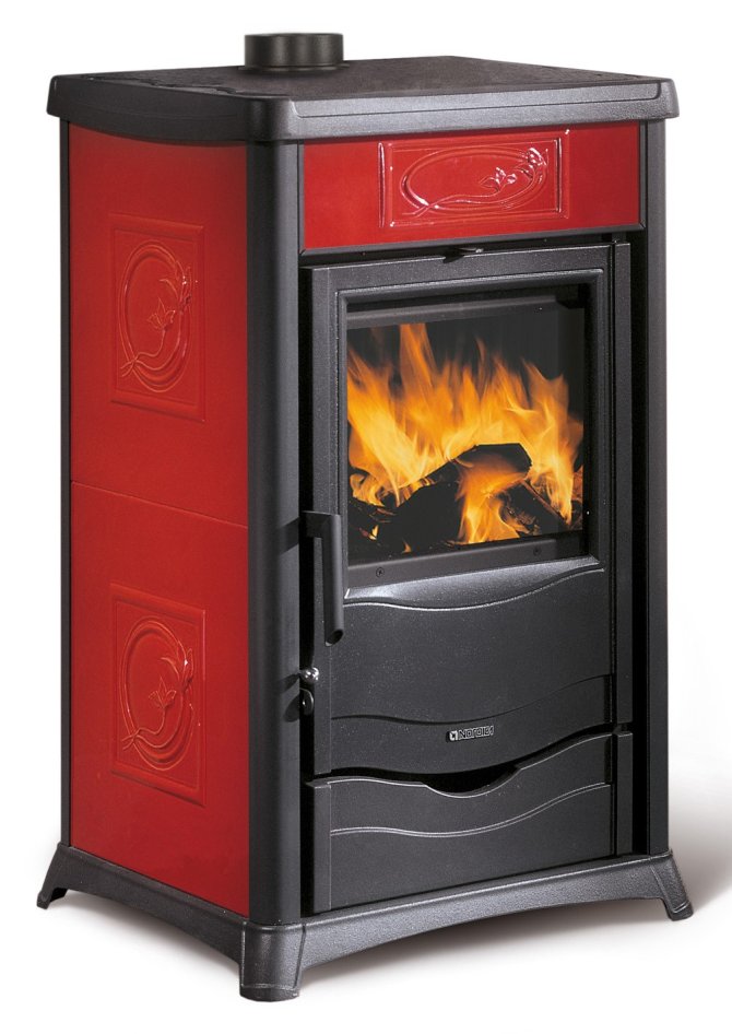 Krbová kamna LA NORDICA TERMOROSSELLA PLUS EVO D.S.A. - bordó