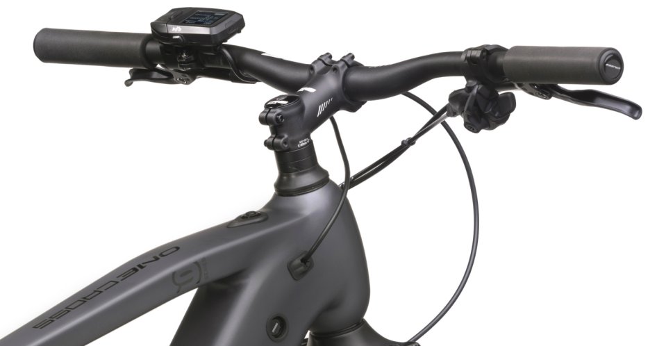 CRUSSIS ONE-CROSS 9.10 720 WH 2025 - Velikost rámu: 18" (výška 170 - 180 cm)