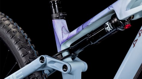 Celoodpružené elektrokolo CUBE STEREO HYBRID ONE44 HPC RACE PIGEONBLUE´N´ART 2025