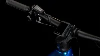 Elektrokolo CUBE REACTION HYBRID SLX NEBULA´N´BLUE 2025 kokpit