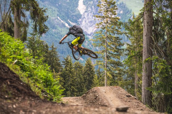 Prahnete po adrenalinu? Máme po vás tipy na traily a bikeparky!