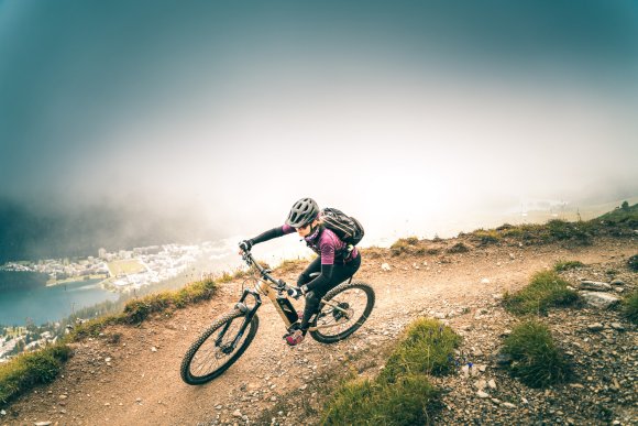 Proč je vhodné mazat tlumiče elektrokola silikonovým olejem