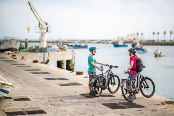 Trekingová elektrokola Crussis