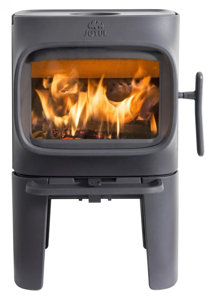 Litinová krbová kamna JOTUL F 105 LL ČERNÝ LAK