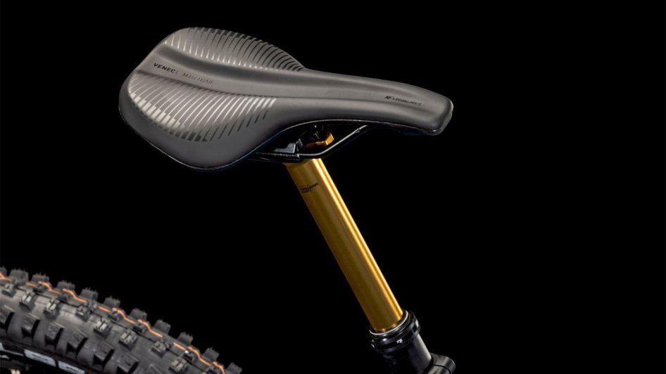 CUBE STEREO HYBRID ONE44 HPC AT ACTIONTEAM 2025