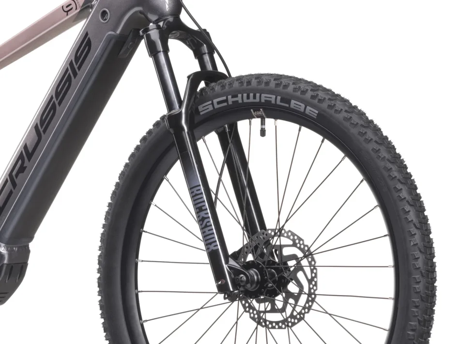 CRUSSIS E-GUERA 9.10 900 WH 2025 - Velikost rámu: 17" (výška 165 - 178 cm)