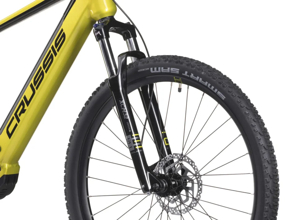 CRUSSIS E-LARGO 7.10 522 WH 2025 - Velikost rámu: 18" (výška 170 - 180 cm)