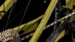 Celoodpružené elektrokolo CUBE STEREO HYBRID ONE22 RACE DRYGREEN´N´OLIVE 2025